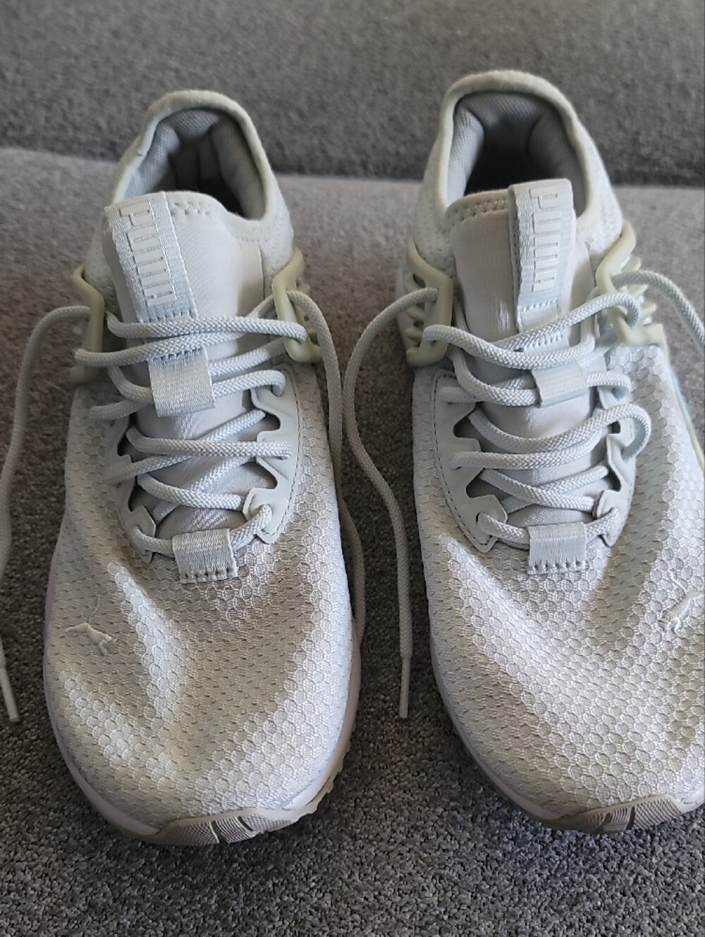 Puma Women's Light Blue Sneakers with Pastel Rainbow Accents - Picture 11 of 15